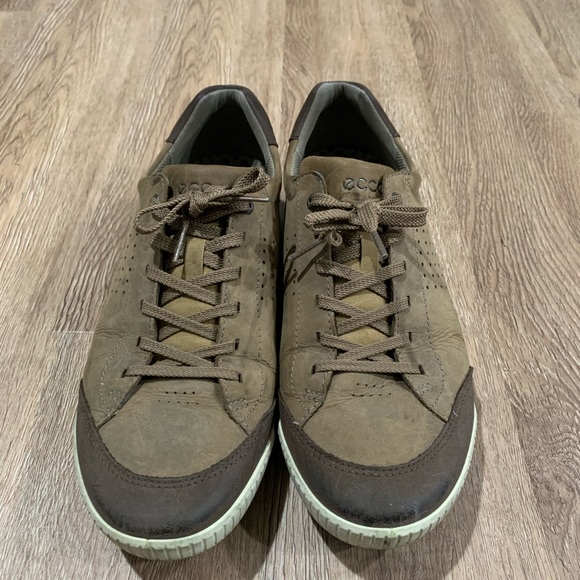 ecco spiked golf shoes